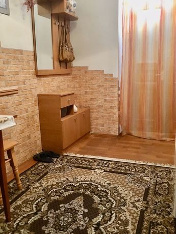 Rent daily an apartment in Lviv on the Rynok square 5 per 350 uah. 