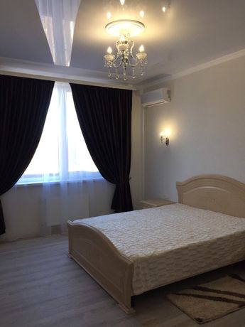 Rent an apartment in Odesa on the 1-a Liustdorfska line per 8000 uah. 