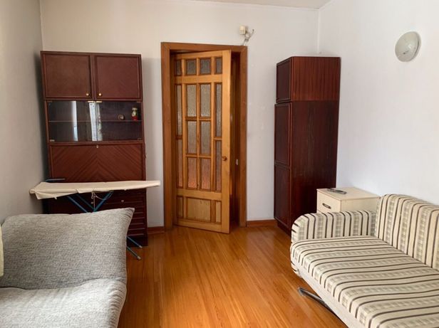 Rent an apartment in Dnipro on the St. Titova per 6000 uah. 