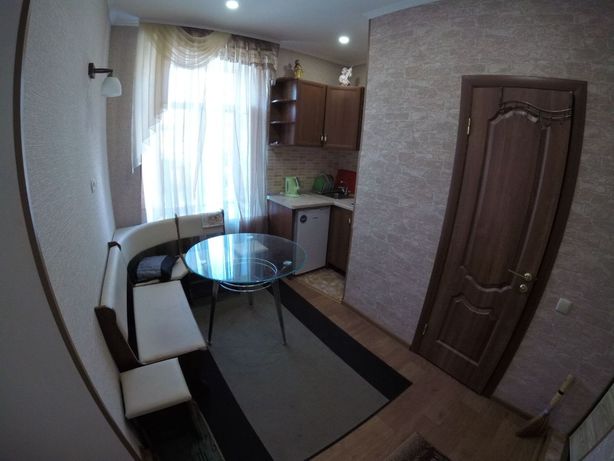 Rent daily an apartment in Kherson on the St. Zamiska per 400 uah. 