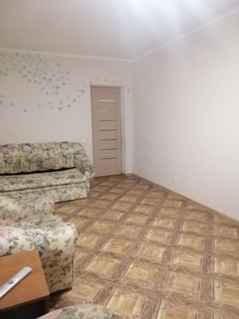 Rent an apartment in Mariupol per 5500 uah. 