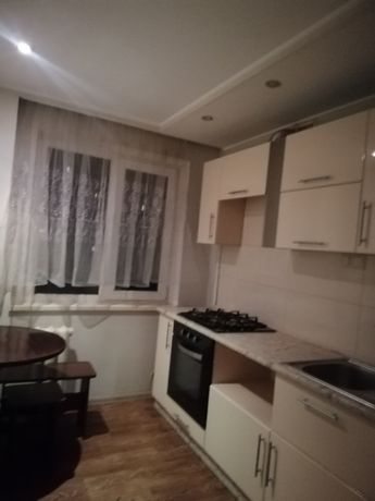 Rent an apartment in Mariupol per 5500 uah. 