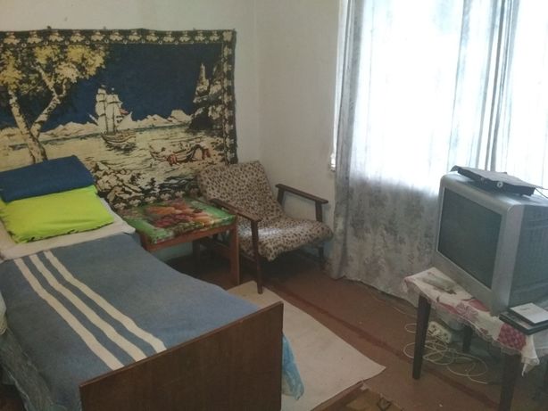 Rent a room in Mykolaiv on the St. Oleksandra Matrosova per 1200 uah. 
