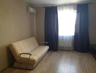 Rent an apartment in Zaporizhzhia on the St. Tepla per 5550 uah. 