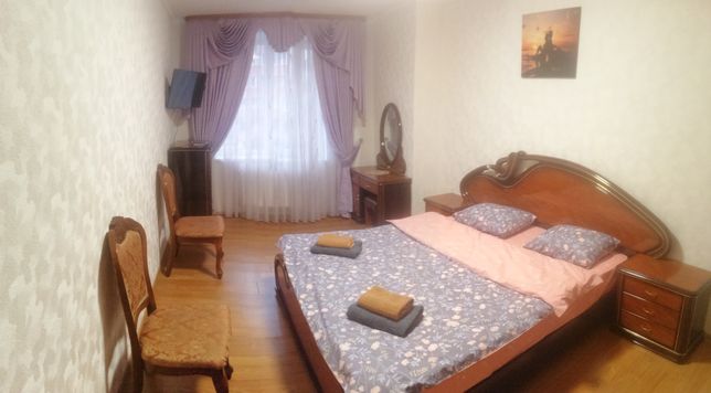 Rent daily an apartment in Vinnytsia on the St. Zodchykh per 550 uah. 