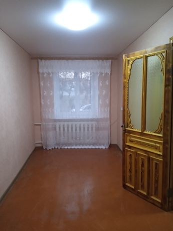 Зняти квартиру в Маріуполі на вул. Сєченова за 2500 грн. 