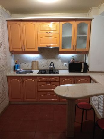 Rent daily an apartment in Melitopol per 400 uah. 