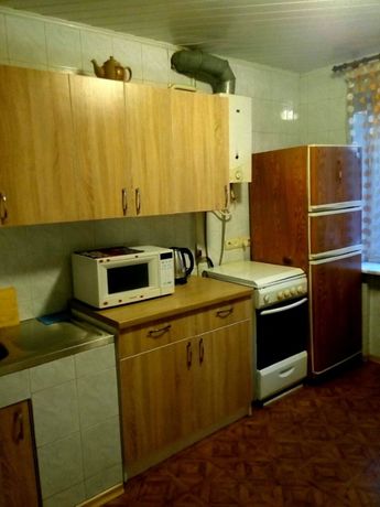 Rent daily an apartment in Dnipro on the St. Kharkivska 4 per 500 uah. 