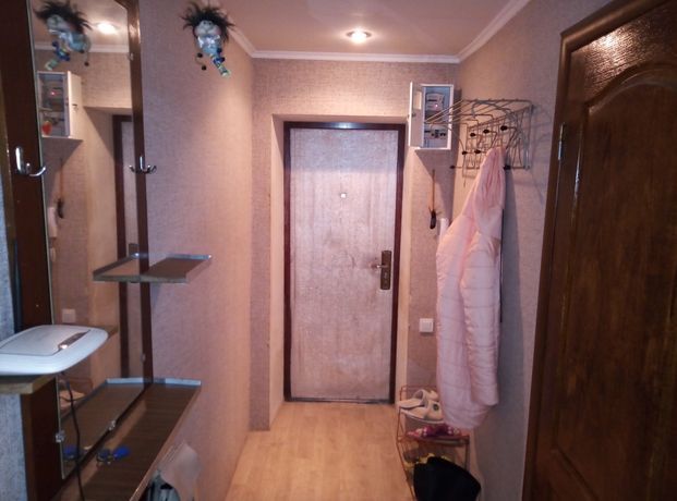 Rent an apartment in Kramatorsk on the Blvd. Mashynobudivnykiv per 4000 uah. 