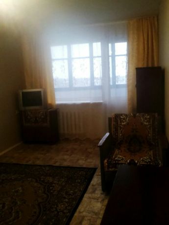 Rent an apartment in Mariupol per 2500 uah. 