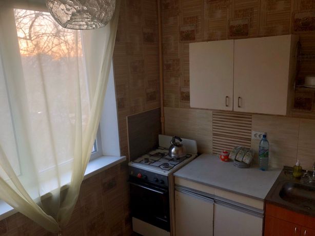 Rent an apartment in Kharkiv on the St. Heroiv Pratsi 17Б per 6700 uah. 