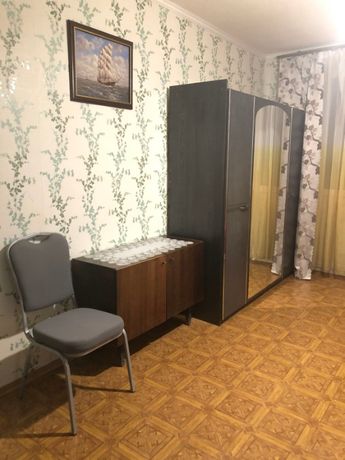 Rent an apartment in Kharkiv on the St. Heroiv Pratsi 17Б per 6700 uah. 