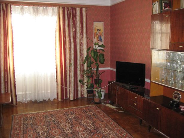 Снять комнату в Житомире за 2000 грн. 