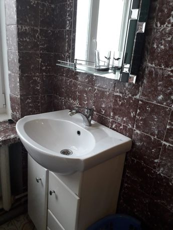 Rent an apartment in Mariupol per 4500 uah. 