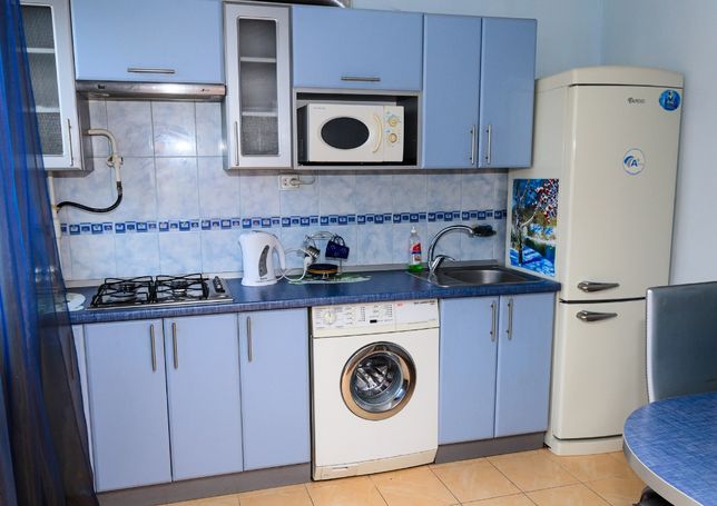 Rent daily an apartment in Sumy on the St. 2-a Kharkivska per 290 uah. 