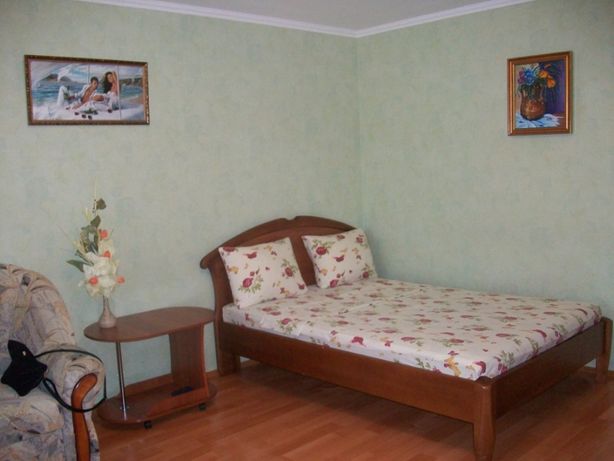 Rent daily an apartment in Cherkasy on the St. Smilianska per 500 uah. 