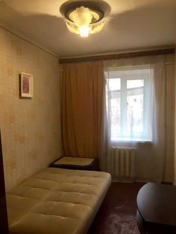 Снять комнату в Одессе в Приморском районе за 2500 грн. 