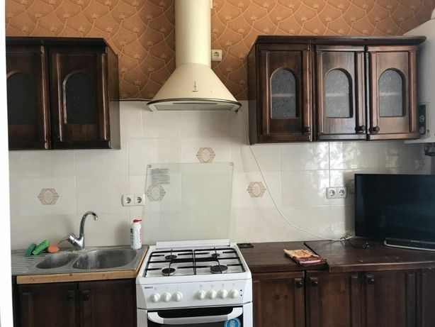 Rent an apartment in Khmelnytskyi per 2500 uah. 