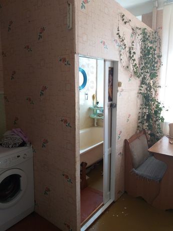 Rent an apartment in Kryvyi Rih in Pokrovskyi district per 3000 uah. 