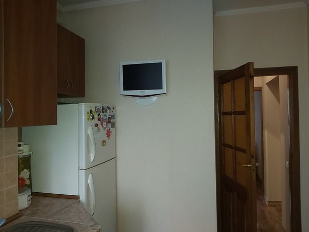 Rent an apartment in Kryvyi Rih on the St. Haharina per 10000 uah. 