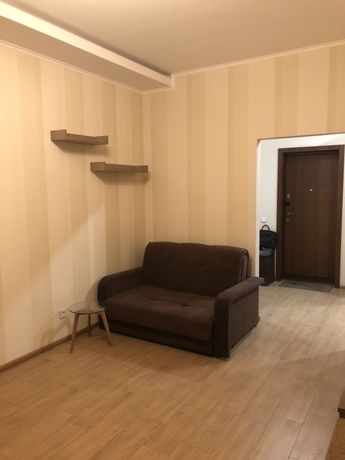 Снять квартиру в Киеве на ул. Хоткевича Гната 8 за 14000 грн. 