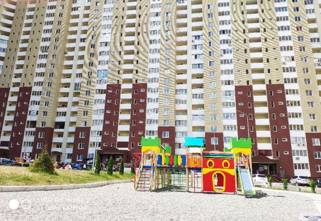 Rent an apartment in Kyiv near Metro Demievskaya per 13500 uah. 