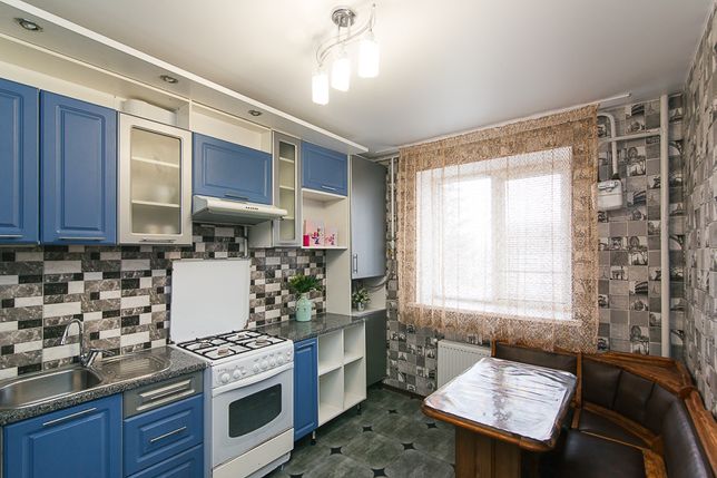Rent daily an apartment in Sumy on the St. 2-a Kharkivska per 370 uah. 