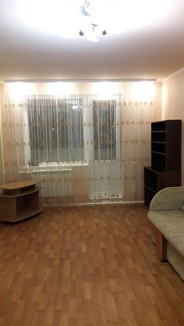 Rent an apartment in Kharkiv on the Avenue Heroiv Pratsi per 6000 uah. 