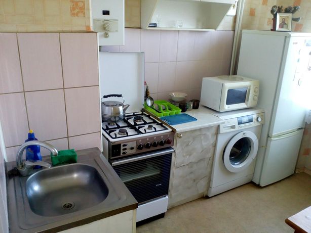 Rent an apartment in Mariupol on the St. Pashkovskoho 1 per 4000 uah. 
