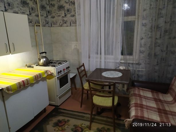 Rent an apartment in Kryvyi Rih on the St. Pavla Hlazovoho per 4000 uah. 