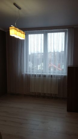 Снять квартиру в Каменец-Подольском на ул. Суворова за 6000 грн. 