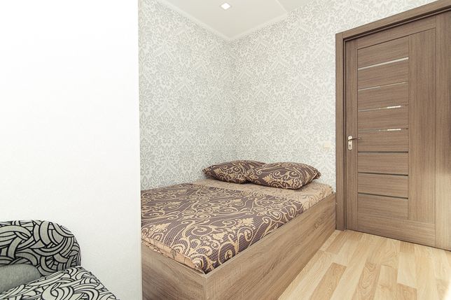 Rent daily an apartment in Sumy on the St. Petropavlivska 12/3 per 420 uah. 
