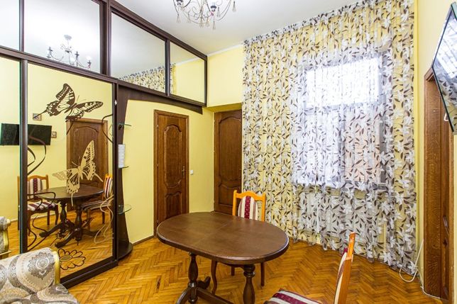Rent daily an apartment in Lviv on the St. Horodotska 67 per 500 uah. 