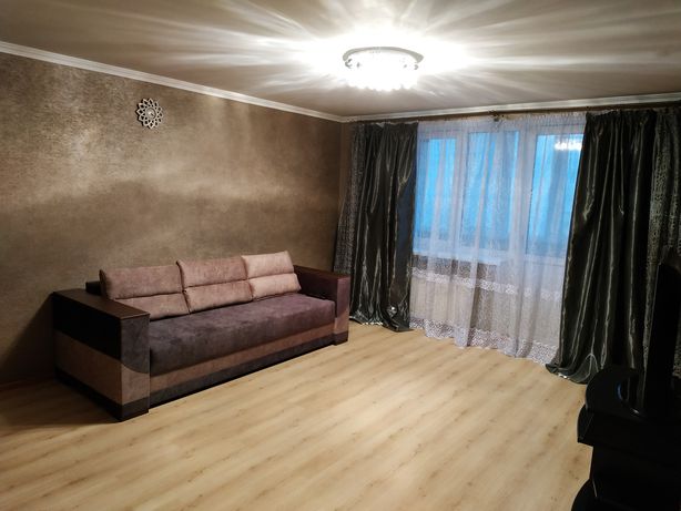 Rent an apartment in Uman on the St. Nezalezhnosti 74 per 7900 uah. 