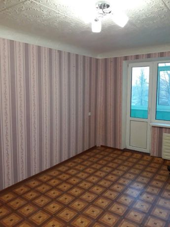 Rent an apartment in Kremenchuk on the lane Heroiv Bresta per 3000 uah. 