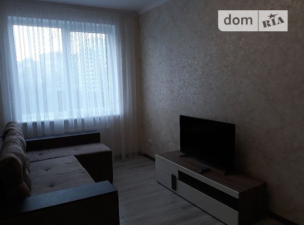 Rent an apartment in Odesa on the St. Henuezka per 13699 uah. 