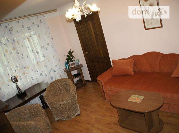 Зняти подобово квартиру в Житомирі на пров. 1-й Житній за 350 грн. 