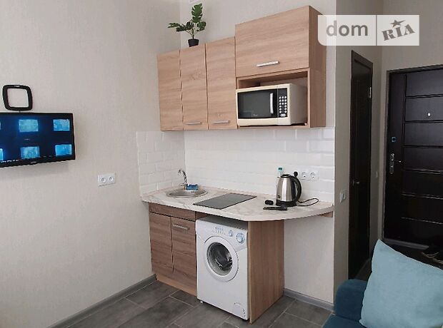 Rent an apartment in Kharkiv on the St. Velyka Panasivska 115 per 4500 uah. 