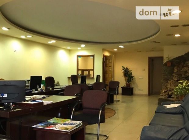 Rent an office in Dnipro in Tsentralnyi district per 93200 uah. 