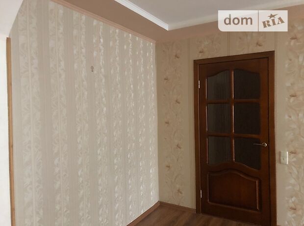 Rent an apartment in Zaporizhzhia on the St. Nyzhnodniprovska per 8000 uah. 