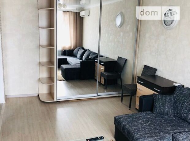 Rent an apartment in Mariupol in Tsentralnyi district per 6000 uah. 
