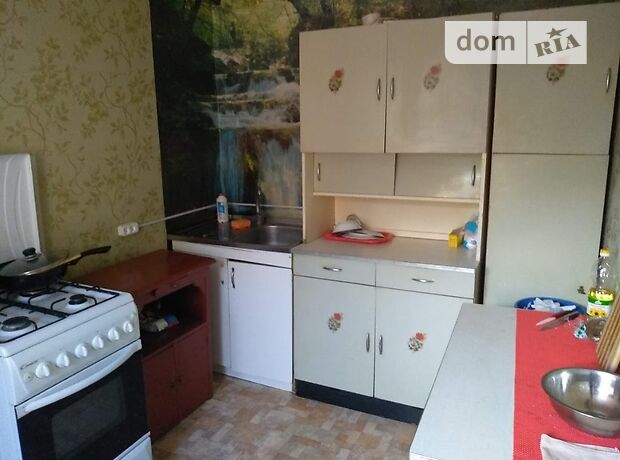 Rent daily a house in Dnipro on the St. Dalekoskhidna per 1100 uah. 
