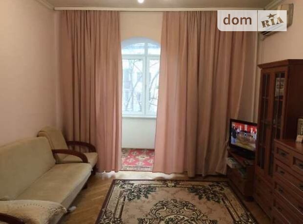 Rent a room in Kyiv on the St. Bazhova per 2700 uah. 