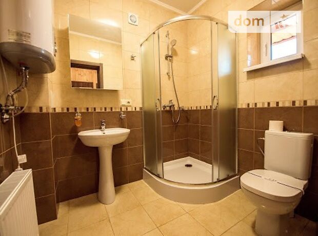 Rent daily a house in Kyiv per 6500 uah. 