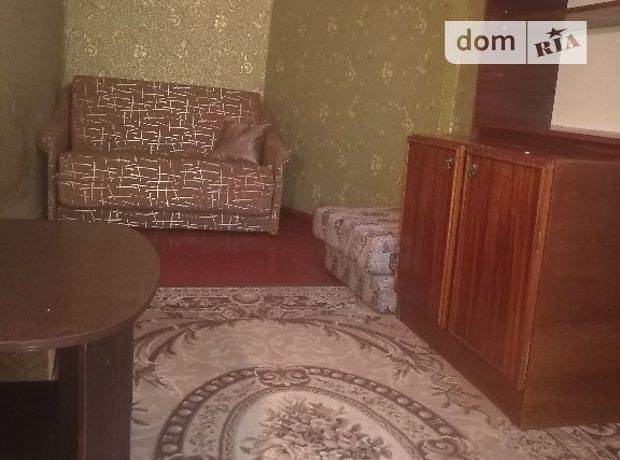 Rent an apartment in Mykolaiv on the St. Velyka Morska per 3200 uah. 