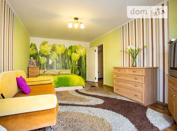Rent daily an apartment in Mykolaiv per 450 uah. 
