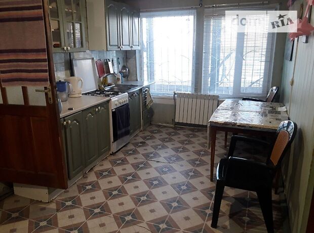 Снять посуточно дом в Одессе в Суворовском районе за 2500 грн. 