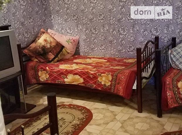 Rent daily a room in Odesa on the lane Ushakova 7 per 270 uah. 