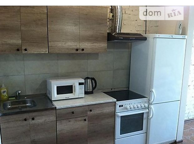 Снять квартиру в Киеве на проспект Лобановского Валерия 1а за 7950 грн. 