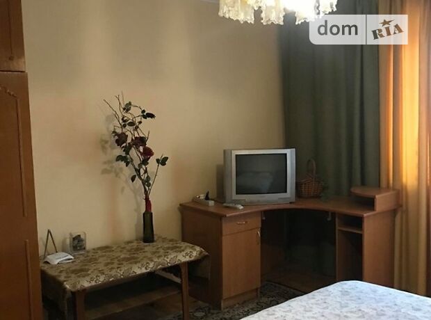 Снять квартиру в Львове на ул. Хоткевича 16а за 6000 грн. 